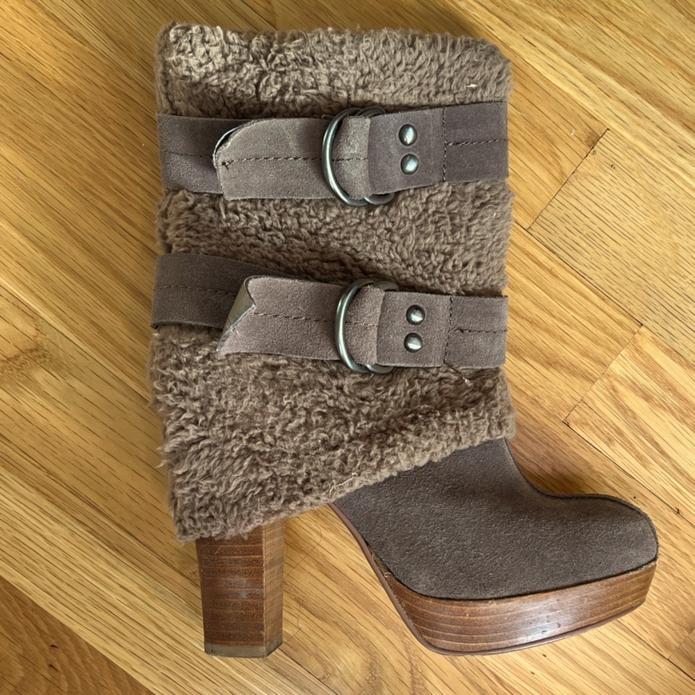 Naughty Monkey Chunky Heel Sherpa Skirt Mid Calf Boot size 6 - Picture 3 of 3